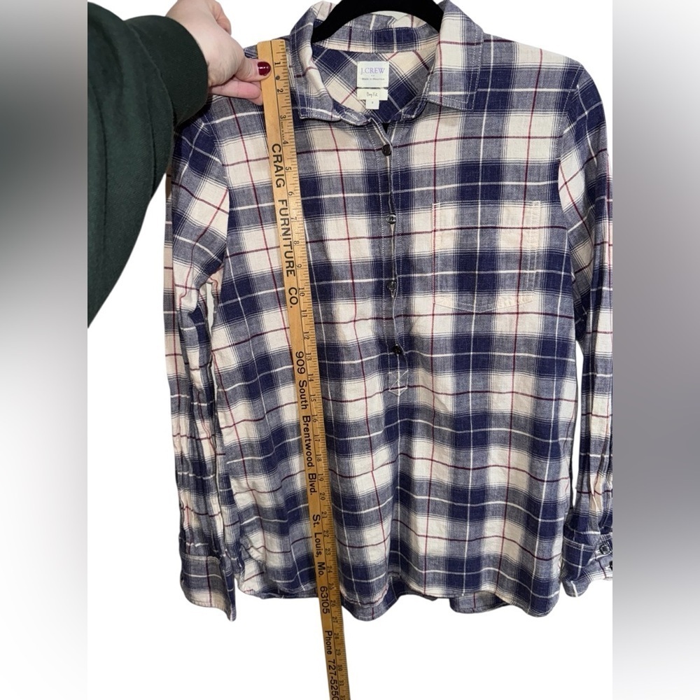 J.Crew Boy Fit Plaid Button Down Shirt Cotton Size Small - Picture 3 of 8